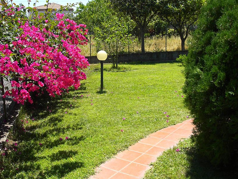 Villa 1 con giardino